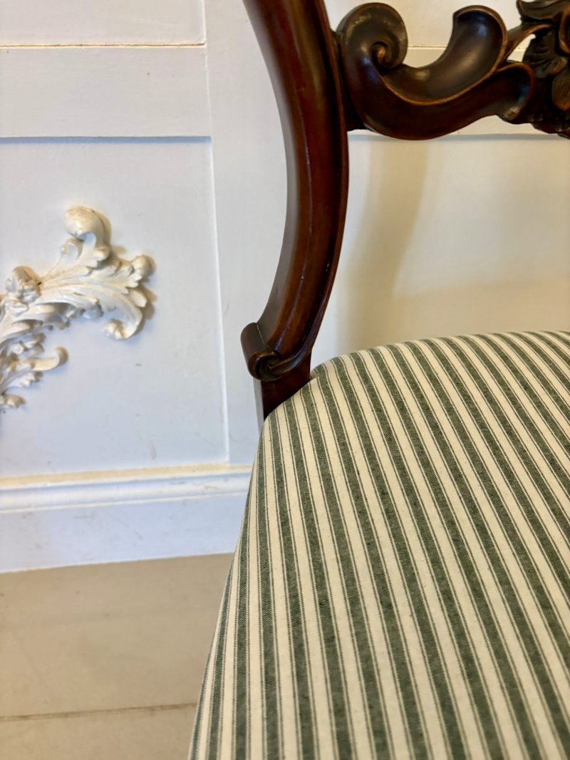 Set of 6 Antique Victorian Quality Carved Mahogany Balloon Back Dining Chairs - Image 11